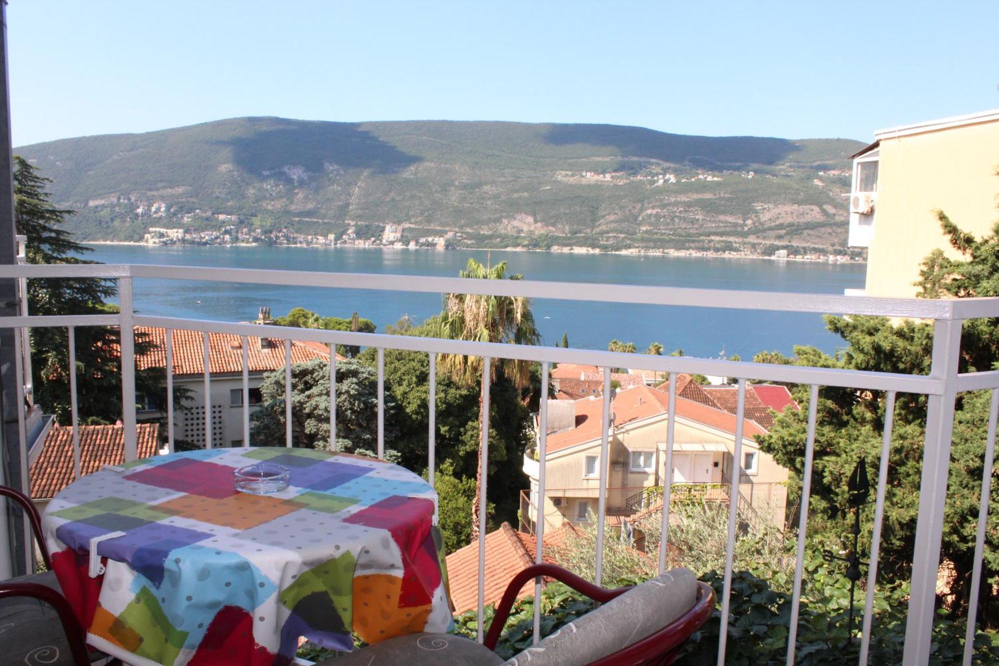 Guest House Tomanovic Χέρτσεγκ Νόβι Δωμάτιο φωτογραφία