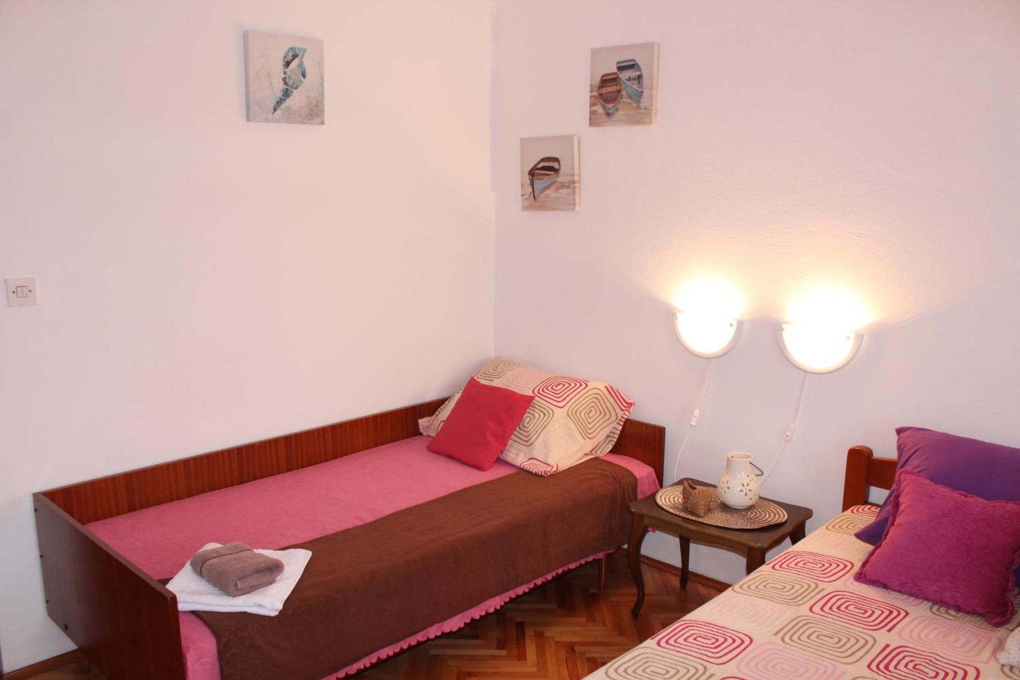 Guest House Tomanovic Χέρτσεγκ Νόβι Δωμάτιο φωτογραφία