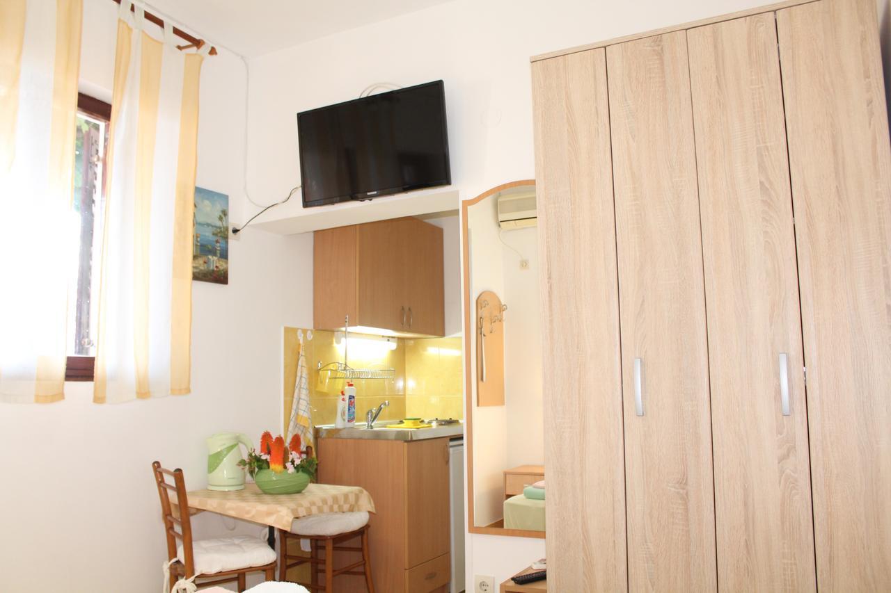 Guest House Tomanovic Χέρτσεγκ Νόβι Εξωτερικό φωτογραφία