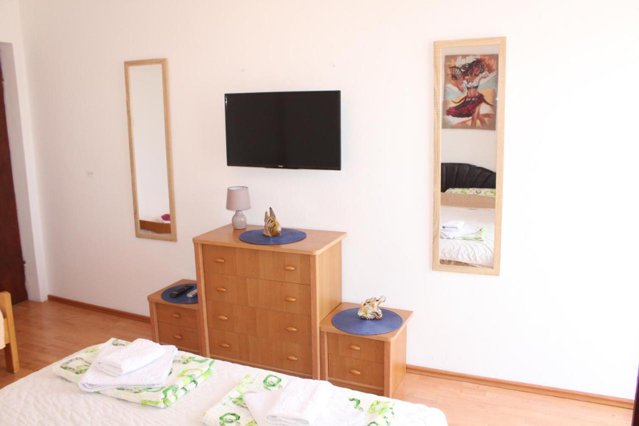 Guest House Tomanovic Χέρτσεγκ Νόβι Εξωτερικό φωτογραφία